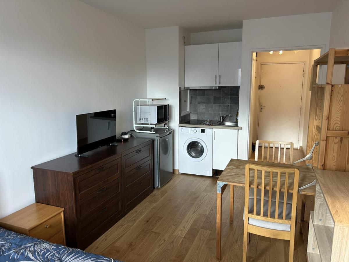 Appartement Creteil Proche Metro Luaran gambar